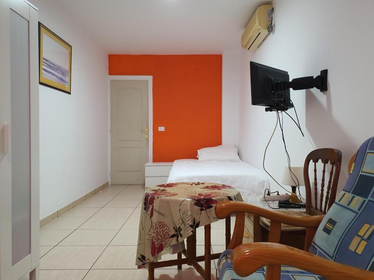 Doramas Private Rooms Shared Toilet Playa del Ingles  Exterior photo