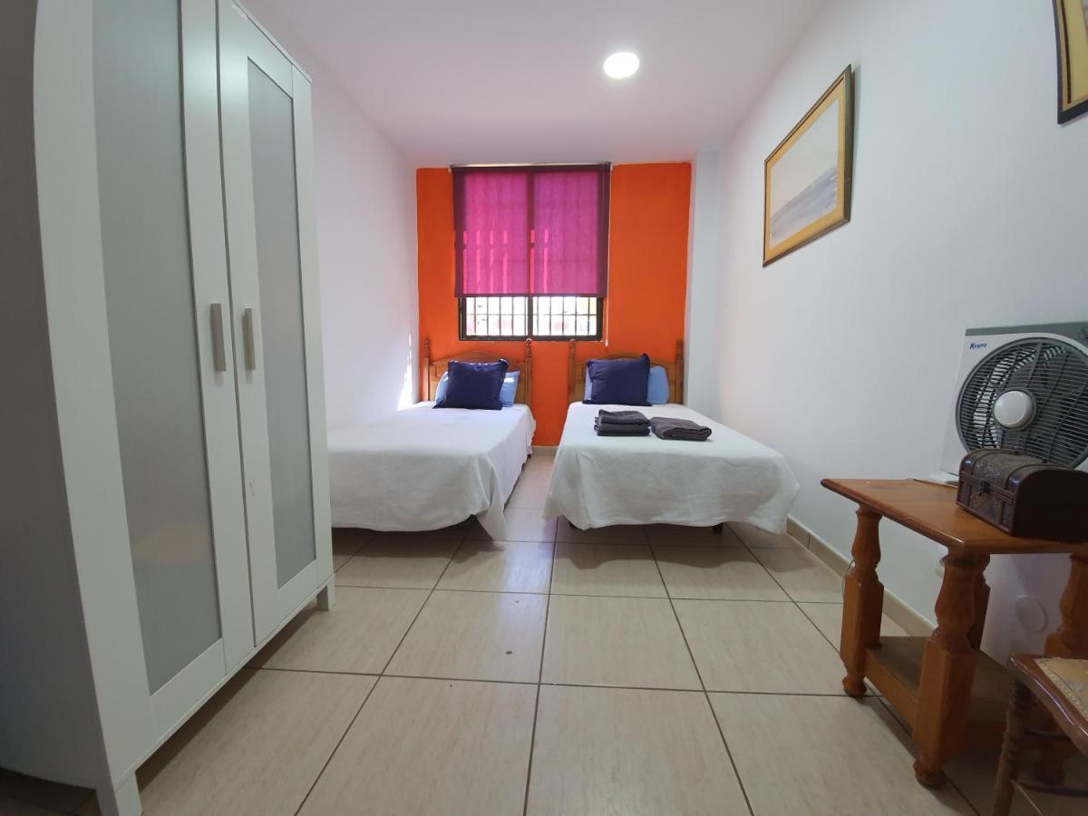 Doramas Private Rooms Shared Toilet Playa del Ingles  Exterior photo